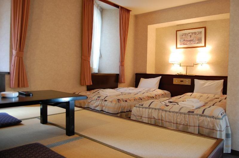Hotel Hanakomichi Нара Екстер'єр фото